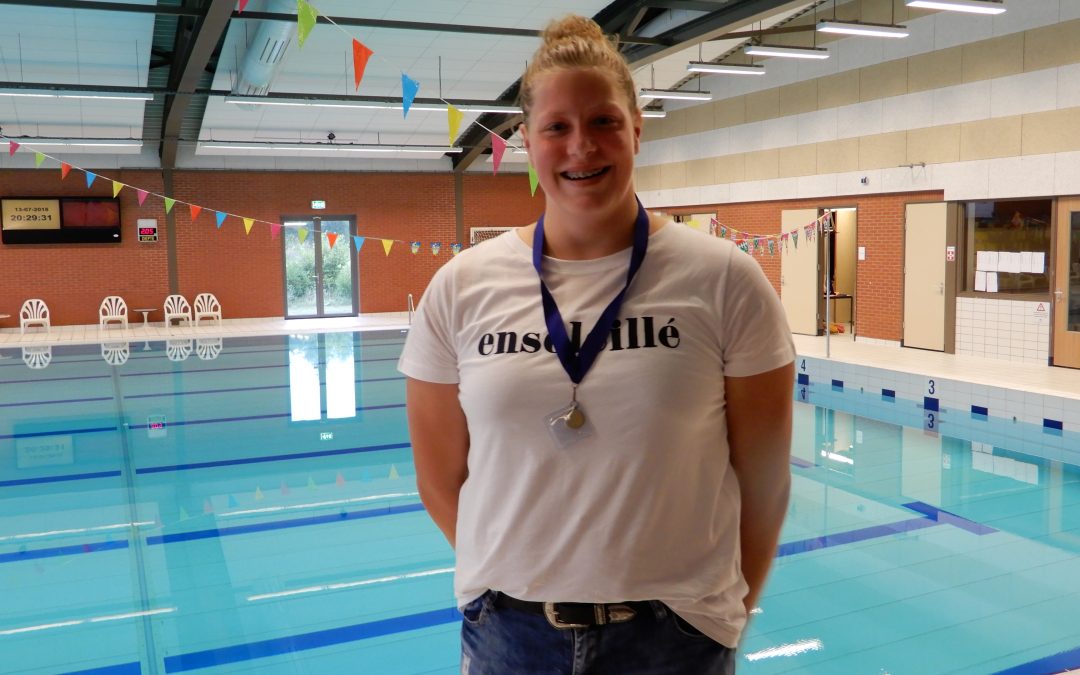 KNZB prestatiemedaille voor Amber Koning